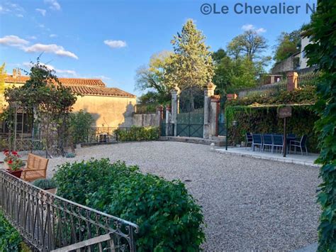 Chevalier Noir maison d hôtes gay à Cordes sur Ciel Tarn