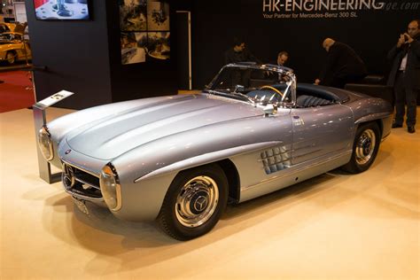 Mercedes Benz 300 SL Roadster Entrant HK Engineering 2016 Retromobile