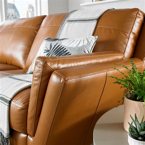 Spotlight: Italian Leather Sofas - Sofological