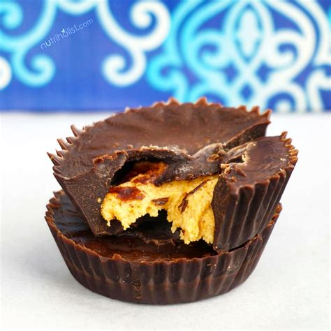 Chocolate Peanut Butter Cups - Nutriholist