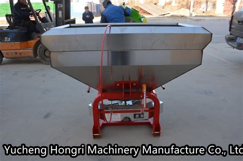 Agricultural Machinery 600l Stainless Steel Fertilizer Spreader For Tractor Agricultural