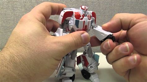 Purdueav2003 Review 17 Transformers Prime Rid Deluxe Ratchet Youtube