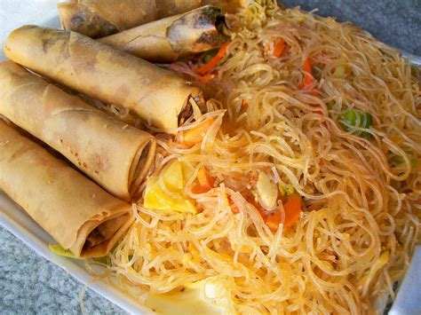 Pancit And Lumpia Lumpia Factory Bremerton Wa Breanna Schulze