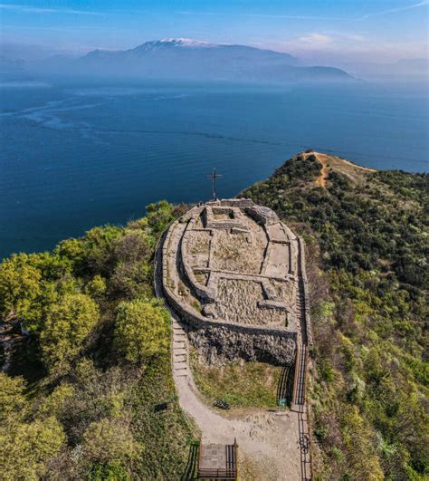 Trois choses à voir à Manerba del Garda GardaVisit it