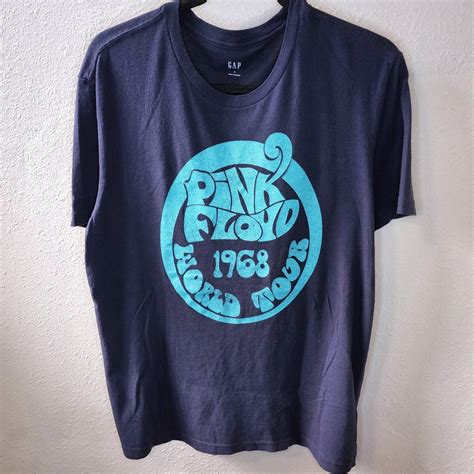 Gap Womens Navy T Shirt Depop