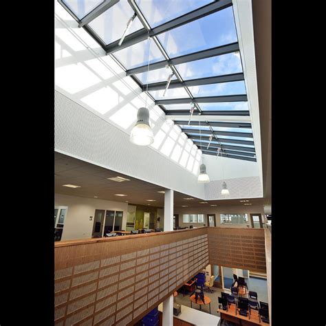 DERBY MOOR SPORTS COLLEGE - Dortech Architectural Systems Ltd.