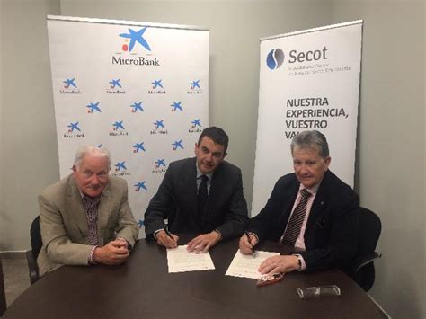 Secot Aragó i MicroBank subscriuen un conveni de collaboració per