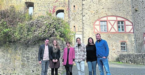 Privatschule Auf Burg Hohensolms Stellt Ihre Arbeit Vor