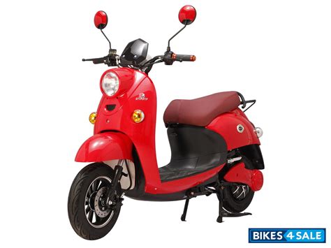 Nwow Tk10 Electric Scooter Price Specs And Features Bikes4sale