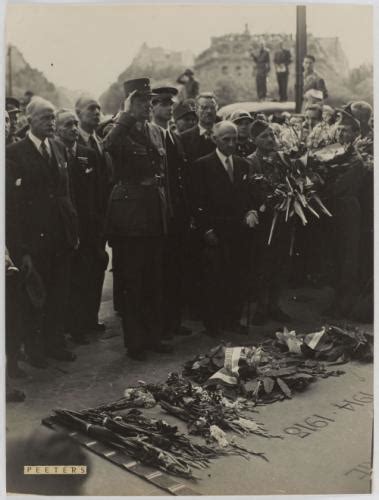 Libération De Paris 26 Août 1944 Le Général De Gaulle Et Les