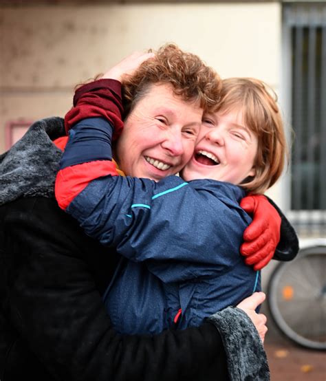 Bayern Caritas Behindertenheim schließt Wo soll 15 jährige