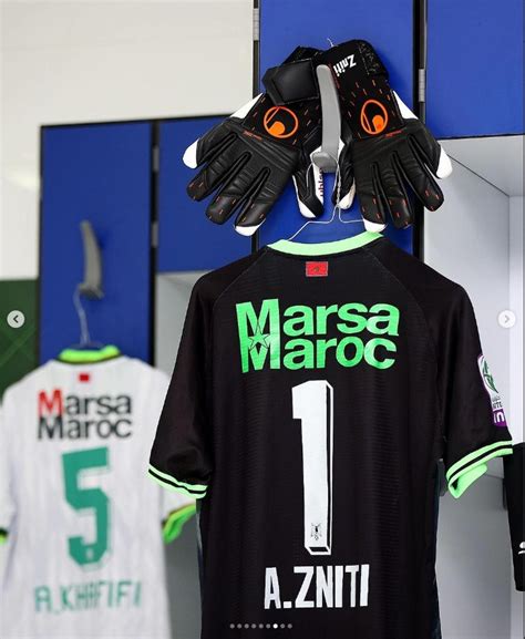 Raja Club Athletic 2023 24 Gk 2 Kit