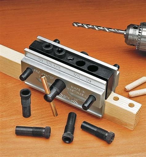 Self Centering Dowelling Jig Lee Valley Tools