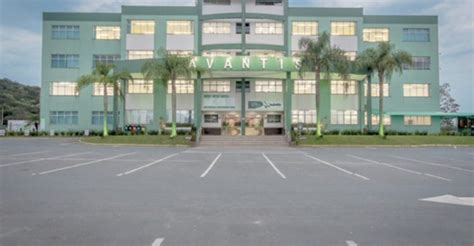 Melhor Faculdade De Santa Catarina - Avantis é considerada a melhor faculdade de Santa Catarina | DIARINHO