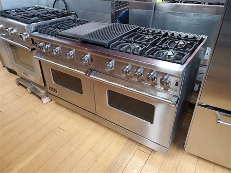 Viking Professional Custom Series 60 Inch Pro Style Gas Range