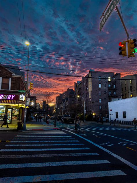 Yet another Astoria sunset : r/astoria