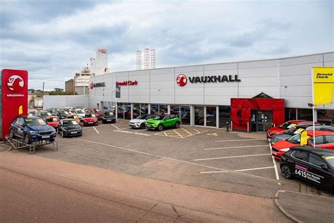 Arnold Clark Vauxhall (Dundee) | Car dealership in Dundee | AutoTrader