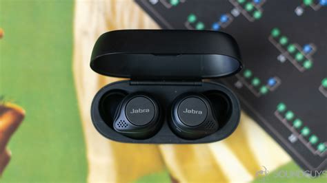 Jabra Elite T V S Elite T Earphoneman