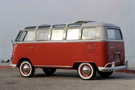 This Volkswagen Type 2 Sunroof Deluxe 21 Window Samba Is The Real Deal