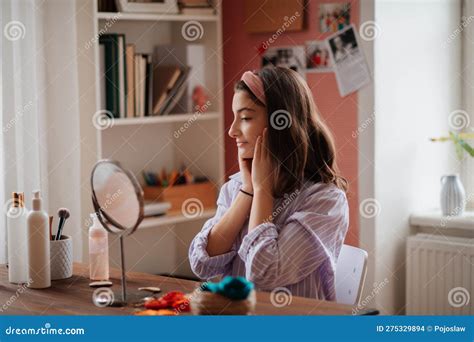 Teenage Girl Doing Her Skin Care Routine. Stock Photo - Image of face ...