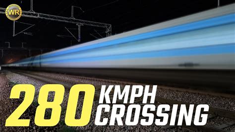 Kmph High Speed Crossing Trains Shatabdi Express Vs Superfast