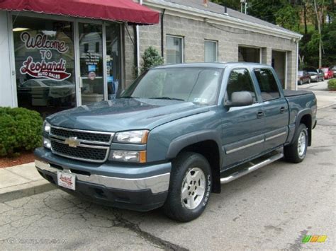 2006 Blue Granite Metallic Chevrolet Silverado 1500 Z71 Crew Cab 4x4 36622650 Photo 10