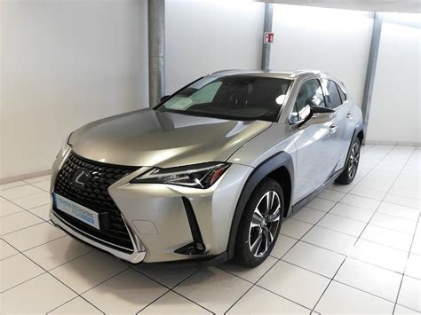 Toyota Occasions Plus Lexus UX 250h 4WD Pack 2019 à BESANCON FRANCHE