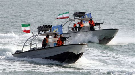 Iranian Vessels Harass U.S. Warships in the Persian Gulf | theTrumpet.com