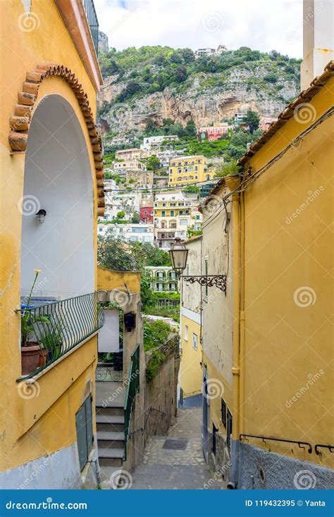 Positano Stadt Amalfi K Ste Italien Stockbild Bild Von S D Berg