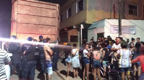 A Gazeta Criança morre após ser atropelada por caminhão na ES 010 na