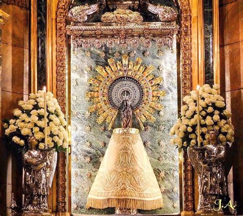 Mantos De La Virgen Del Pilar La Devoci N Que Viste A La Virgen