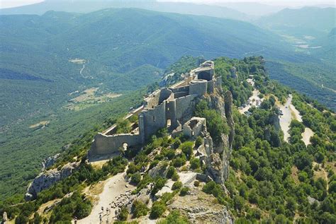 Cucugnan Qu Ribus Ch Teaux De Peyrepertuse Visites Guid Es Dans Le