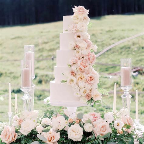 36 All White Wedding Cakes For Any Style