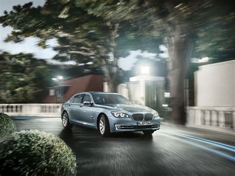 BMW 7 series hybrid on Behance