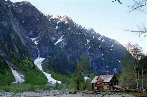 Hike the Enchanted Valley, near Florence, OR | The Adventurerr