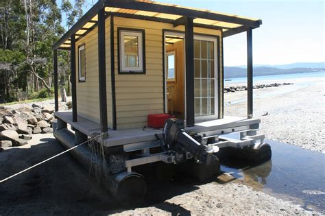 075 1600×1066 Shanty Boat Pontoon Houseboat Trailerable