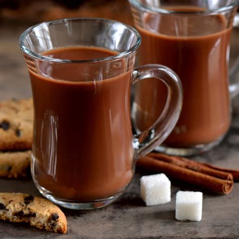 Receita De Chocolate Quente Cremoso CyberCook