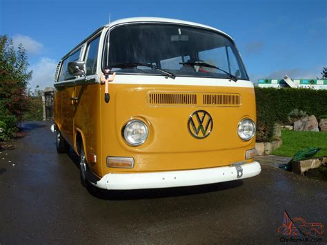 VW Bay Window Camper 1972 LHD Deluxe