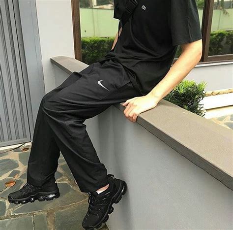Pin By Joaquín Pozo On Outfits Nike Vapormax Plus Outfit Vapormax