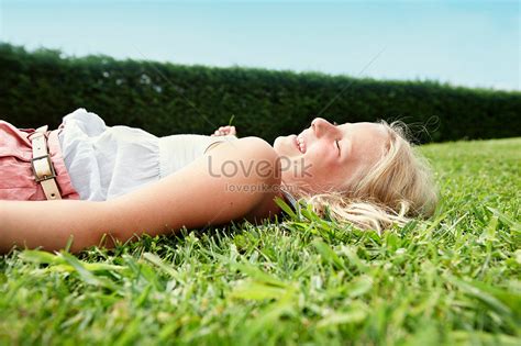 Smiling Girl Lying On The Grass Picture And HD Photos | Free Download ...