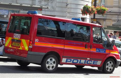 Metropolitan Police Ford Tourneo Diplomatic Protection Gro Flickr