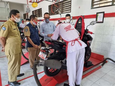 Honda Donasikan Ratusan Sepeda Motor Untuk Dunia Vokasi