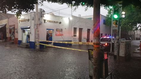 Lluvias En Quer Taro Dejan Veh Culos Varados Y Viviendas Afectada