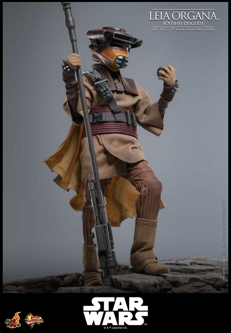 Princess Leia Dons Her Boushh Disguise With New Star Wars Hot Toys