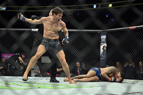 Jake Gyllenhaal delivers wildest knockout of UFC 285 (for fictional ...