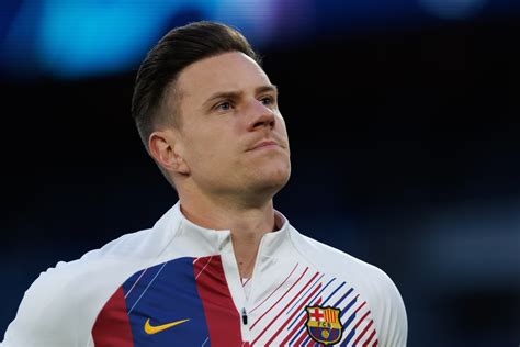 Fc Barcelona Przeprowadzi Wolny Transfer Bramkarza Najdro Ej Wyceniany