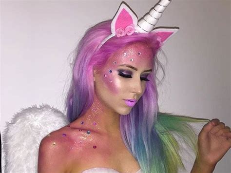 This Easy Unicorn Halloween Costume Is Blowing Up On Pinterest | SELF