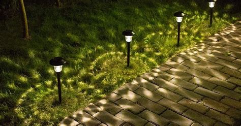 The 6 Best Outdoor Solar Lights