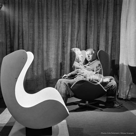 Biography - Arne Jacobsen Design