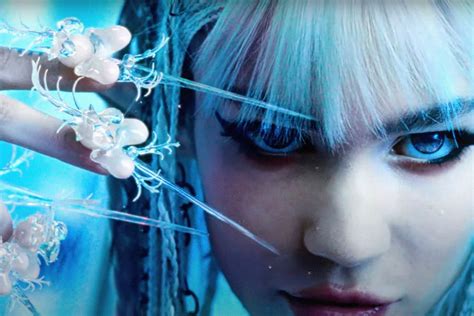 Grimes has dropped her brand new single, 'Shinigami Eyes' | Dork